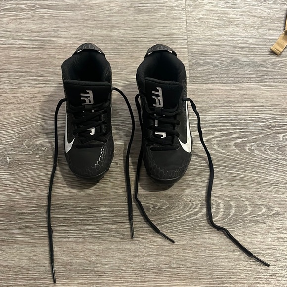 Nike Other - Boys Football Cleats